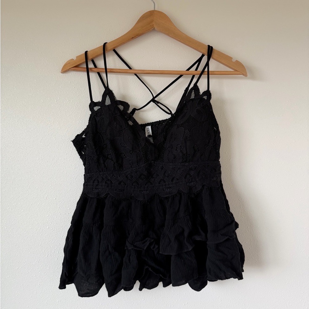 Zenana Outfitters Black Lace Tiered Spaghetti Strap Tank Top